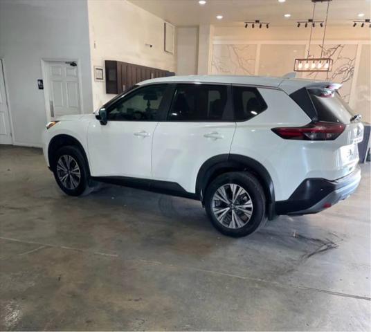 2022 Nissan Rogue SV FWD