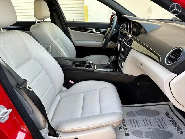 2013 Mercedes-Benz C 250 Sport