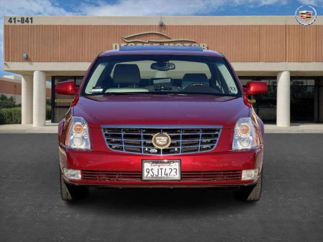 2011 Cadillac DTS Luxury Collection