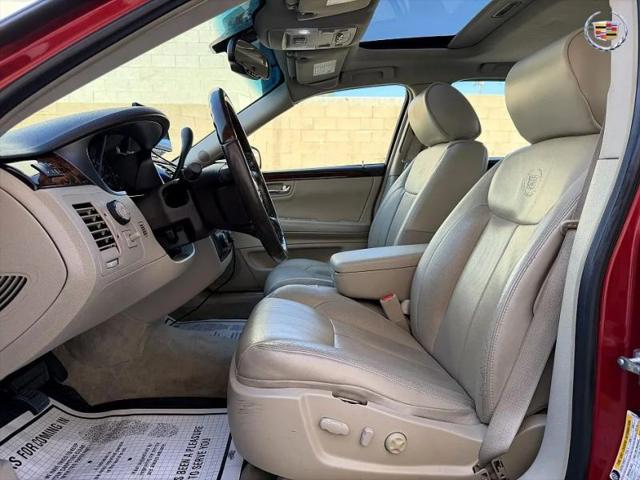 2011 Cadillac DTS Luxury Collection