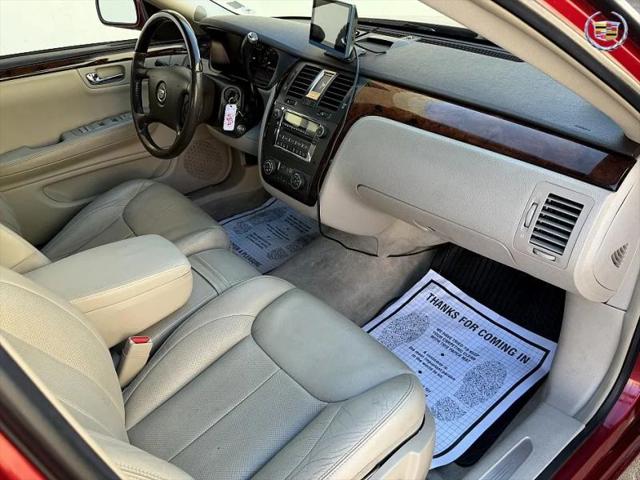 2011 Cadillac DTS Luxury Collection