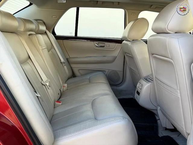 2011 Cadillac DTS Luxury Collection