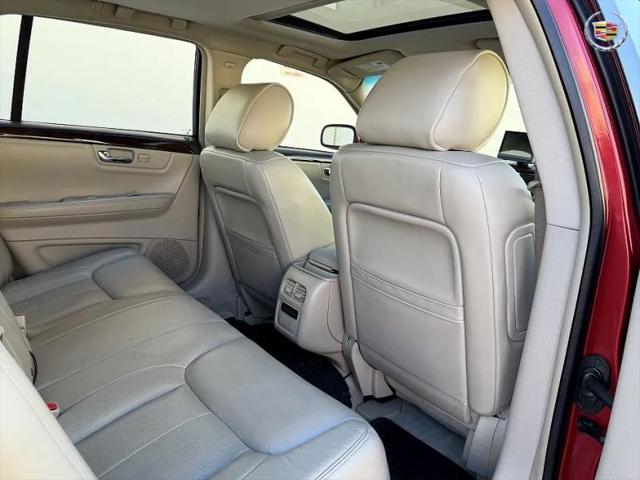 2011 Cadillac DTS Luxury Collection