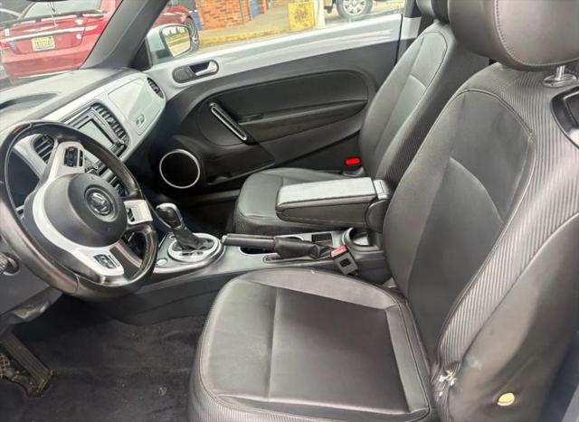 2017 Volkswagen Beetle 1.8T SE