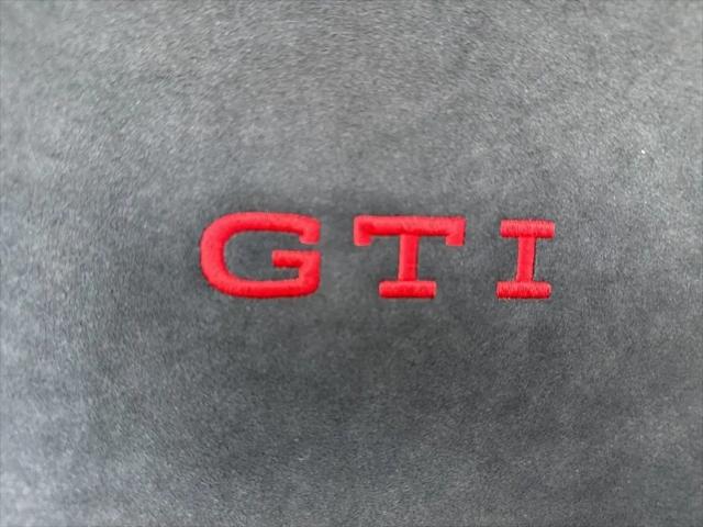 2026 Volkswagen Golf GTI SE