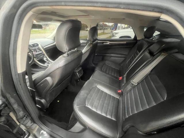 2016 Ford Fusion SE