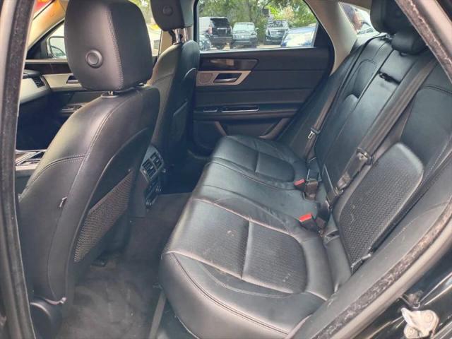 2016 Jaguar XF 35t Prestige