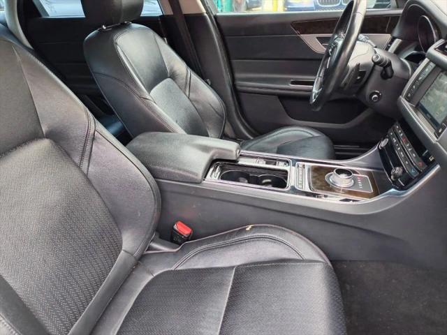 2016 Jaguar XF 35t Prestige