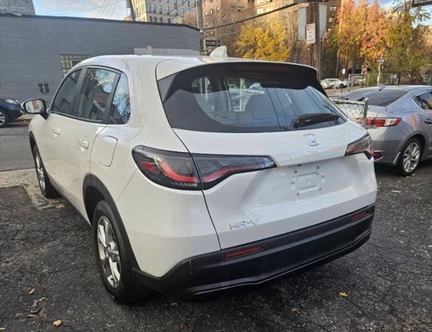 2025 Honda HR-V AWD LX