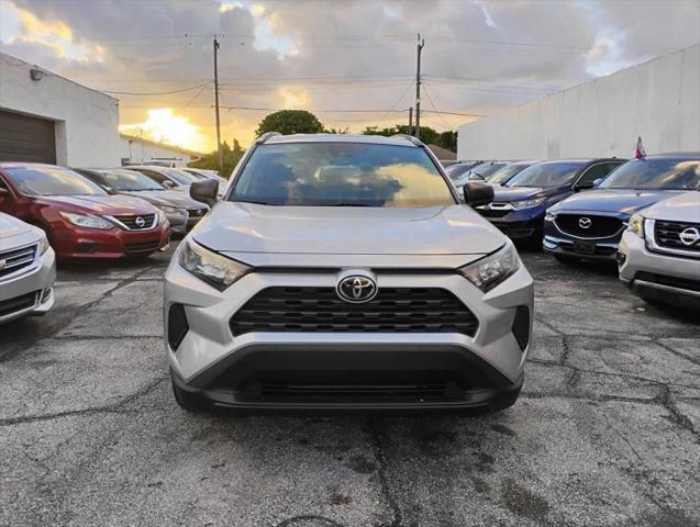 2021 Toyota RAV4 LE for sale in Lake Worth, FL