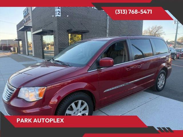 2016 Chrysler Town & Country Touring for sale in Lincoln Park, MI