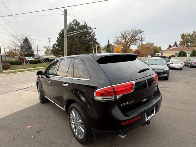 2013 Lincoln MKX Base