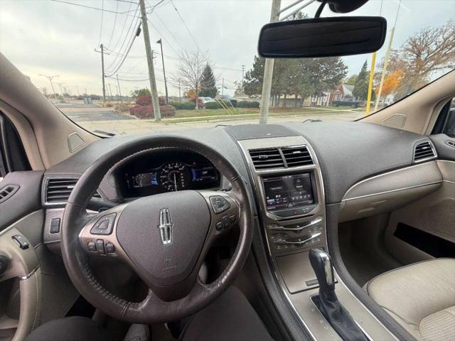 2013 Lincoln MKX Base