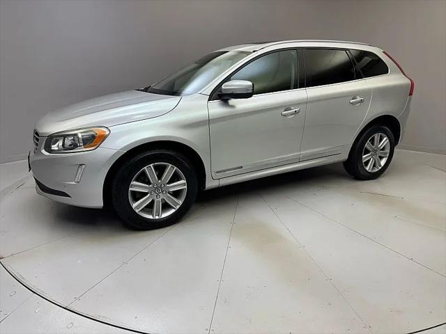 2016 Volvo XC60 T6 for sale in Naugatuck, CT