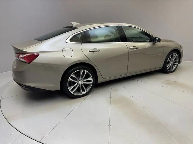 2022 Chevrolet Malibu FWD LT