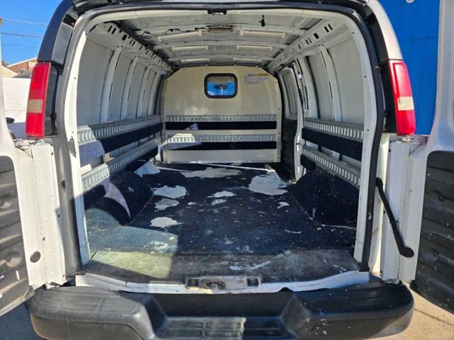 2012 Chevrolet Express Work Van