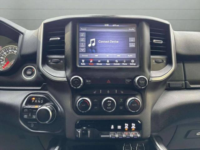 2021 Ram 1500 Big Horn Crew Cab 4x4 5'7" Box