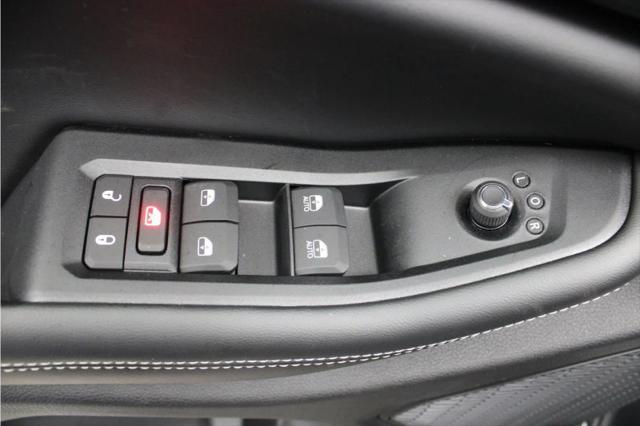 2025 Jeep Grand Cherokee Altitude X 4x2