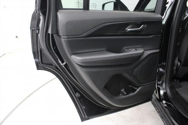 2025 Jeep Grand Cherokee Altitude X 4x2