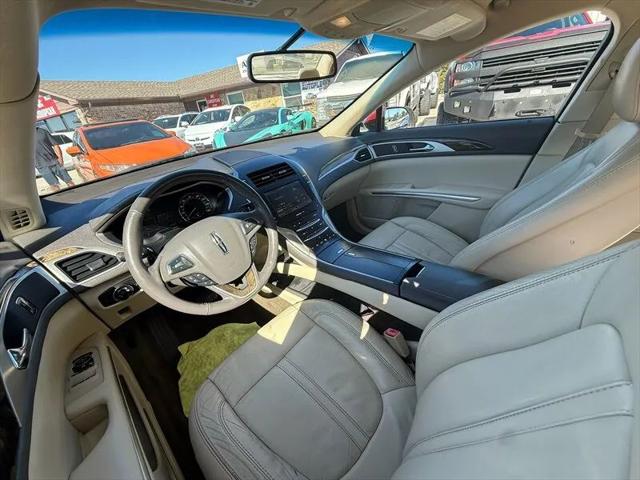 2013 Lincoln MKZ Base