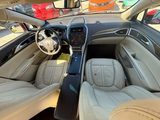 2013 Lincoln MKZ Base