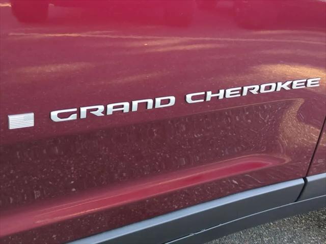 2025 Jeep Grand Cherokee Laredo 4x2