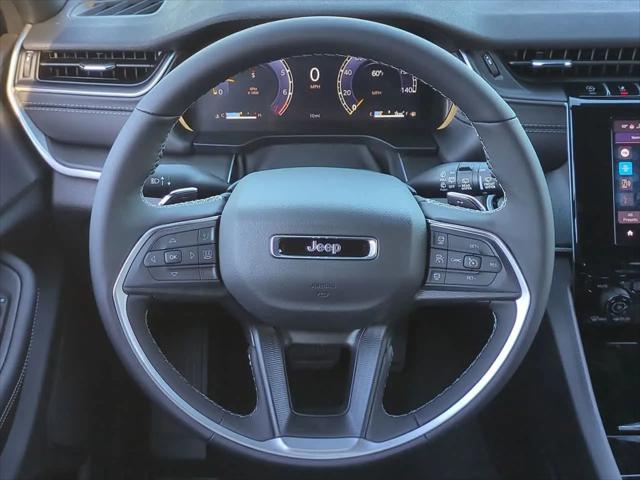 2025 Jeep Grand Cherokee Laredo 4x2
