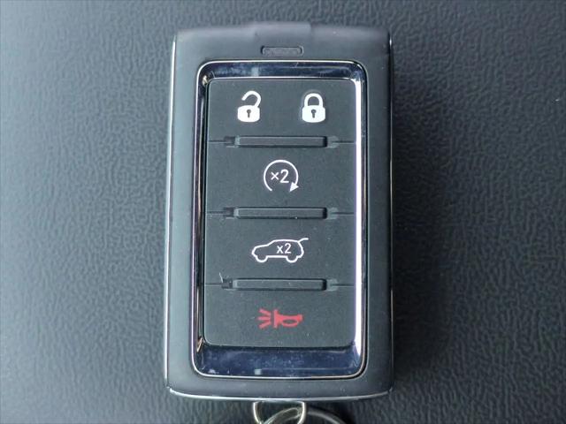 2025 Jeep Grand Cherokee Laredo 4x2