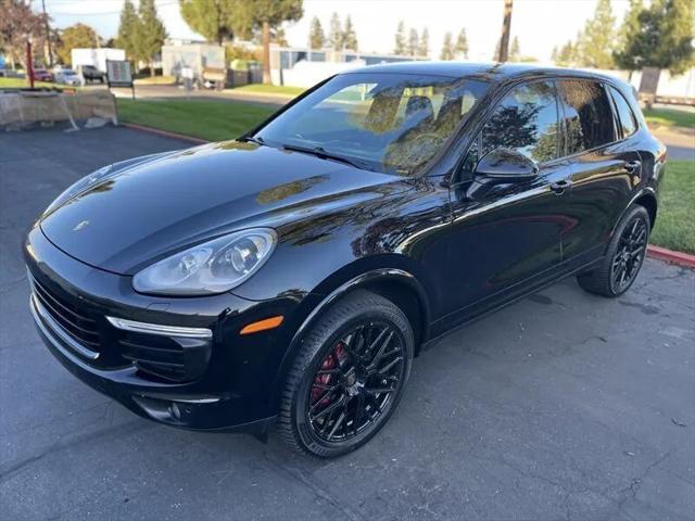 2017 Porsche Cayenne Platinum Edition