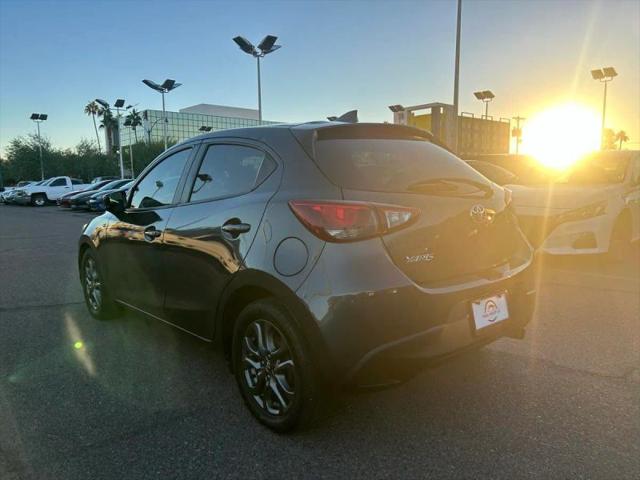 2020 Toyota Yaris LE