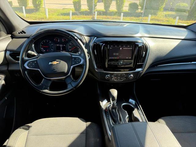2023 Chevrolet Traverse FWD LT Cloth