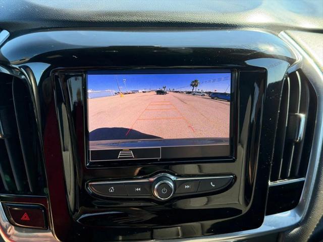 2023 Chevrolet Traverse FWD LT Cloth