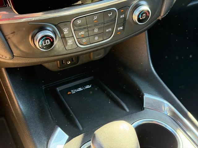 2023 Chevrolet Traverse FWD LT Cloth