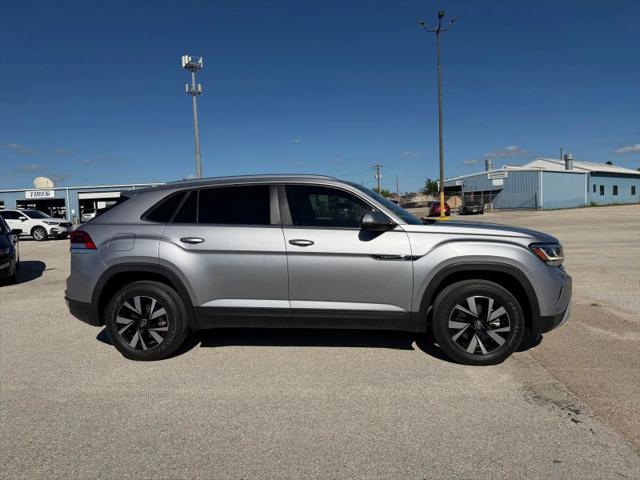 2023 Volkswagen Atlas Cross Sport 2.0T SE