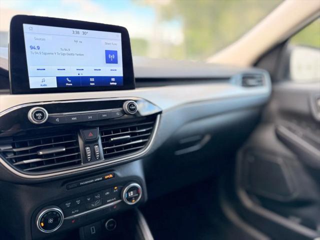 2020 Ford Escape SE
