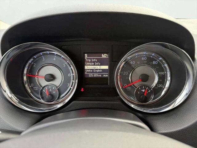 2016 Chrysler Town & Country Touring
