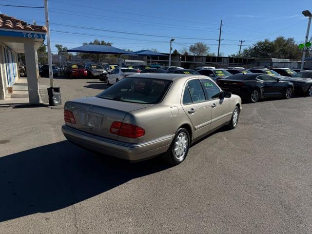 1996 Mercedes-Benz E 320 E 320
