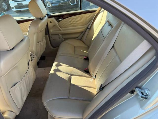 1996 Mercedes-Benz E 320 E 320