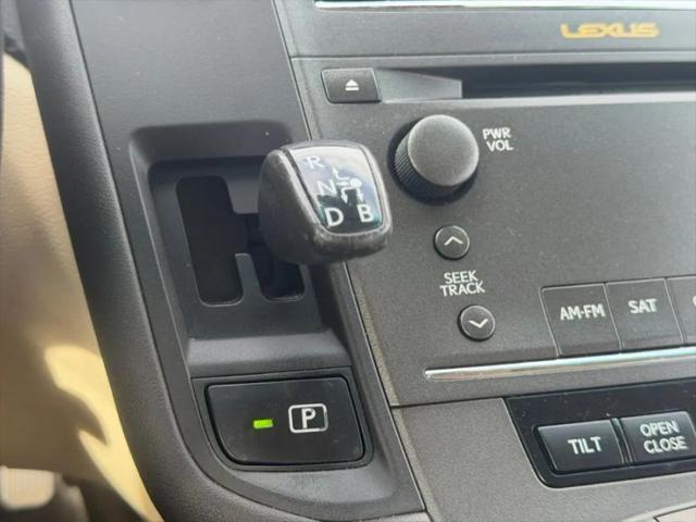 2010 Lexus HS 250h Premium