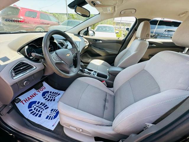 2017 Chevrolet Cruze LT Auto