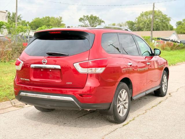 2015 Nissan Pathfinder S