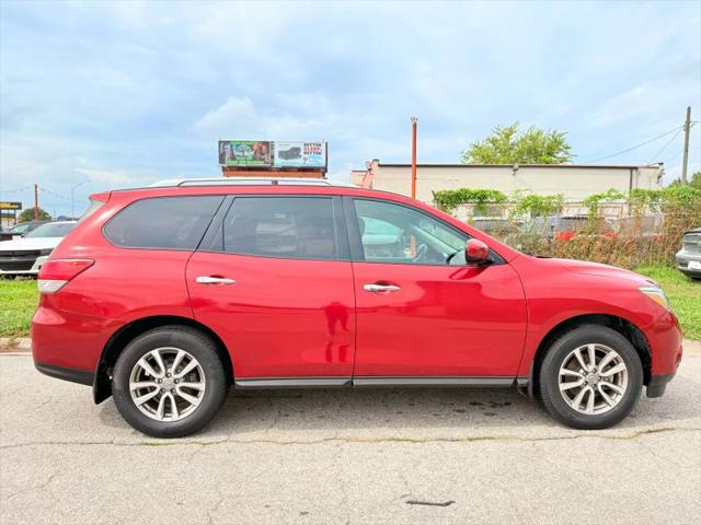 2015 Nissan Pathfinder S