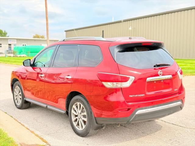 2015 Nissan Pathfinder S