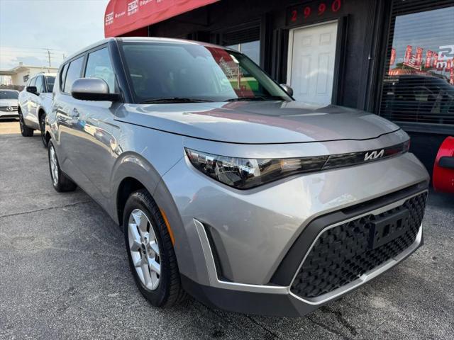 2023 Kia Soul LX for sale in Miami, FL