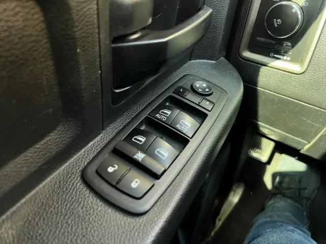 2017 Ram 3500 Tradesman/SLT/Laramie