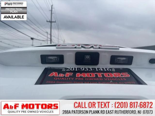 2020 GMC Yukon XL 4WD SLT