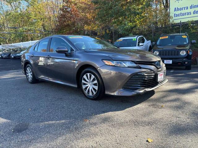 2020 Toyota Camry LE Hybrid for sale in Elizabeth, NJ