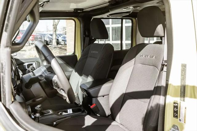 2023 Jeep Wrangler 4-Door Sahara