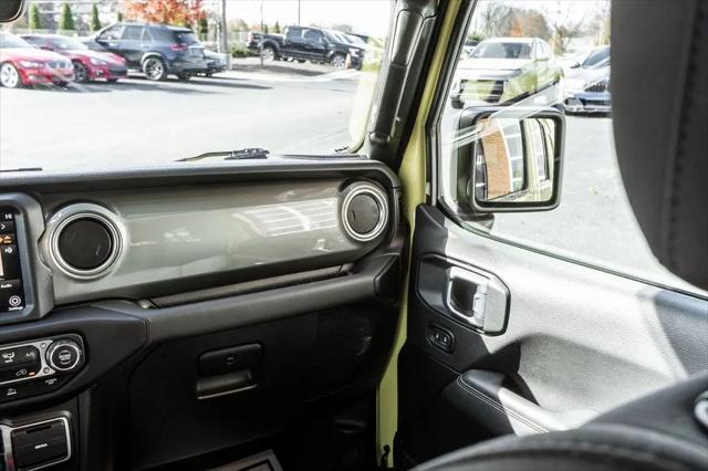 2023 Jeep Wrangler 4-Door Sahara