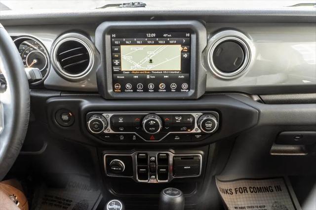 2023 Jeep Wrangler 4-Door Sahara
